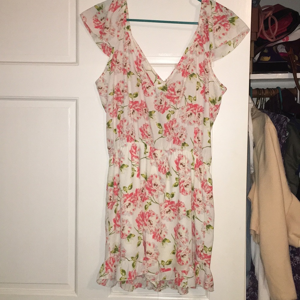 URBAN OUTFITTERS Pins and Needles Floral Romper